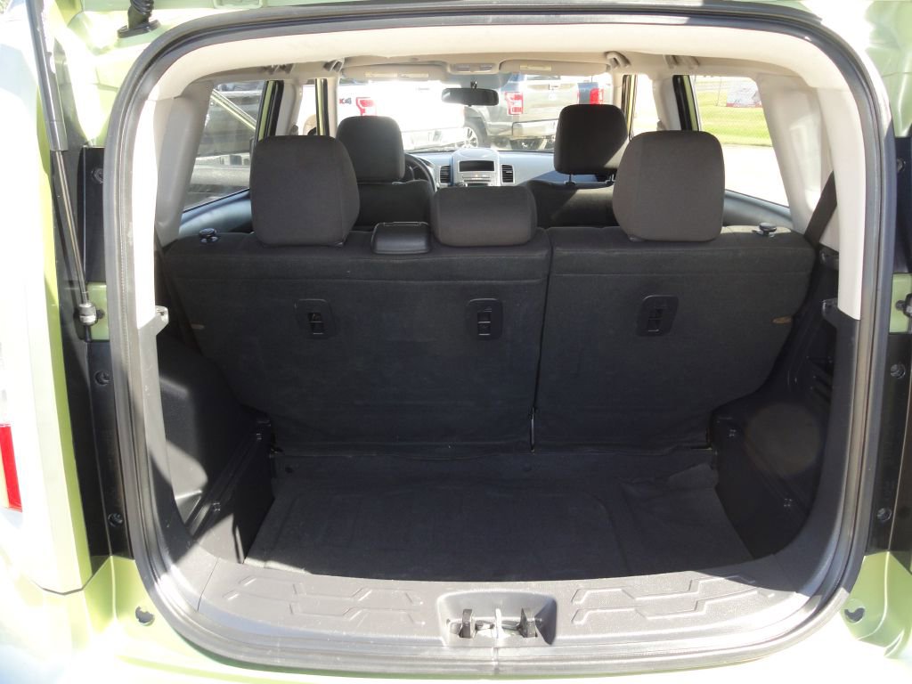 Used 2013 Kia Soul STICK SHIFT! image 11