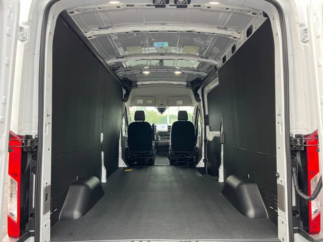 New 2027 Ford Transit 250 148 Medium Roof Extended AWD w/ Load Area Protection Package image 7