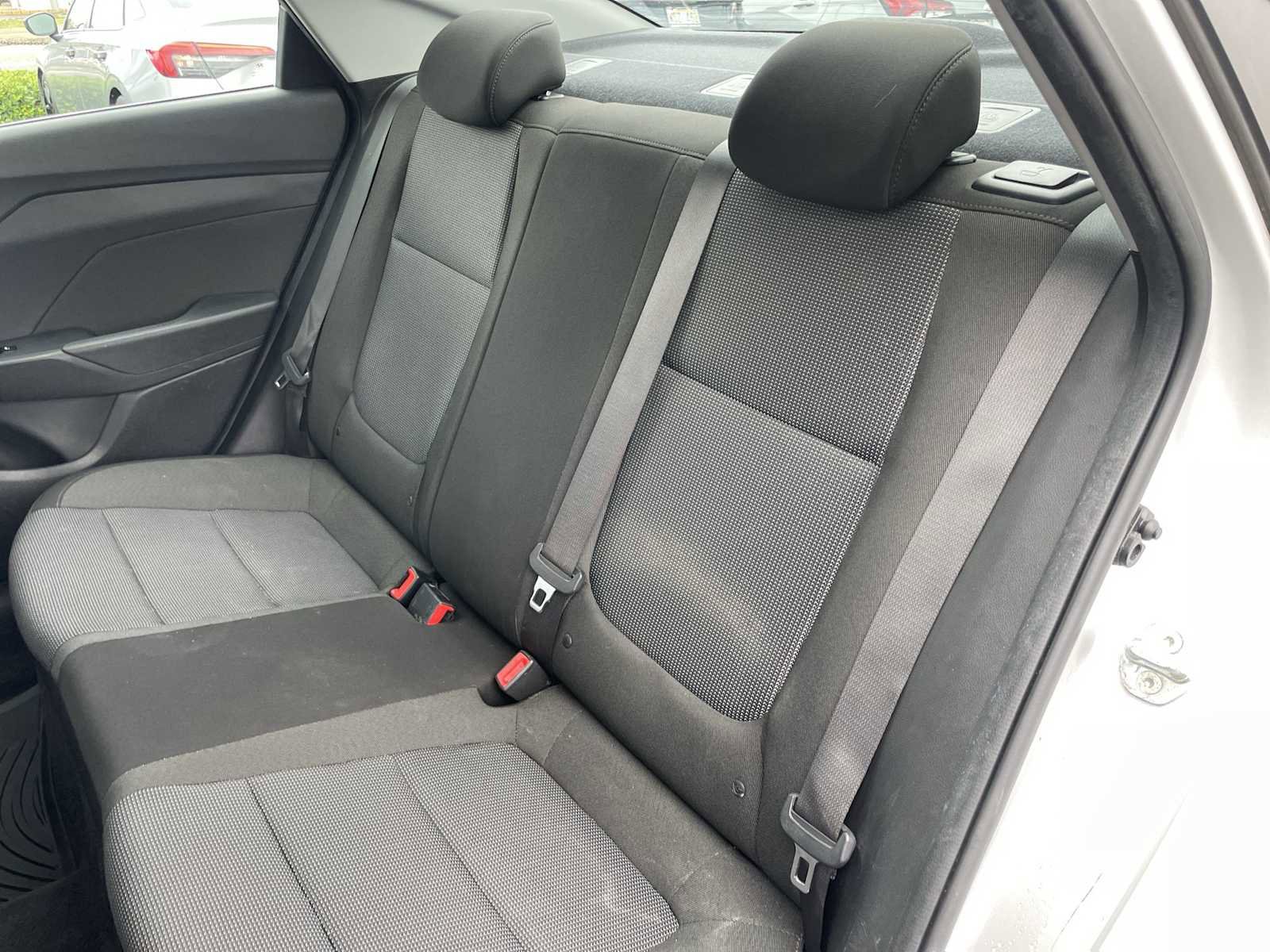 Used 2022 Hyundai Accent SE image 23