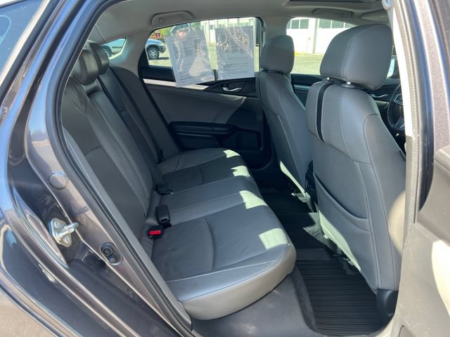 Used 2016 Honda Civic Touring image 10