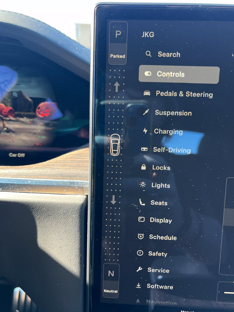 Used 2022 Tesla Model S AWD/4WD image 18