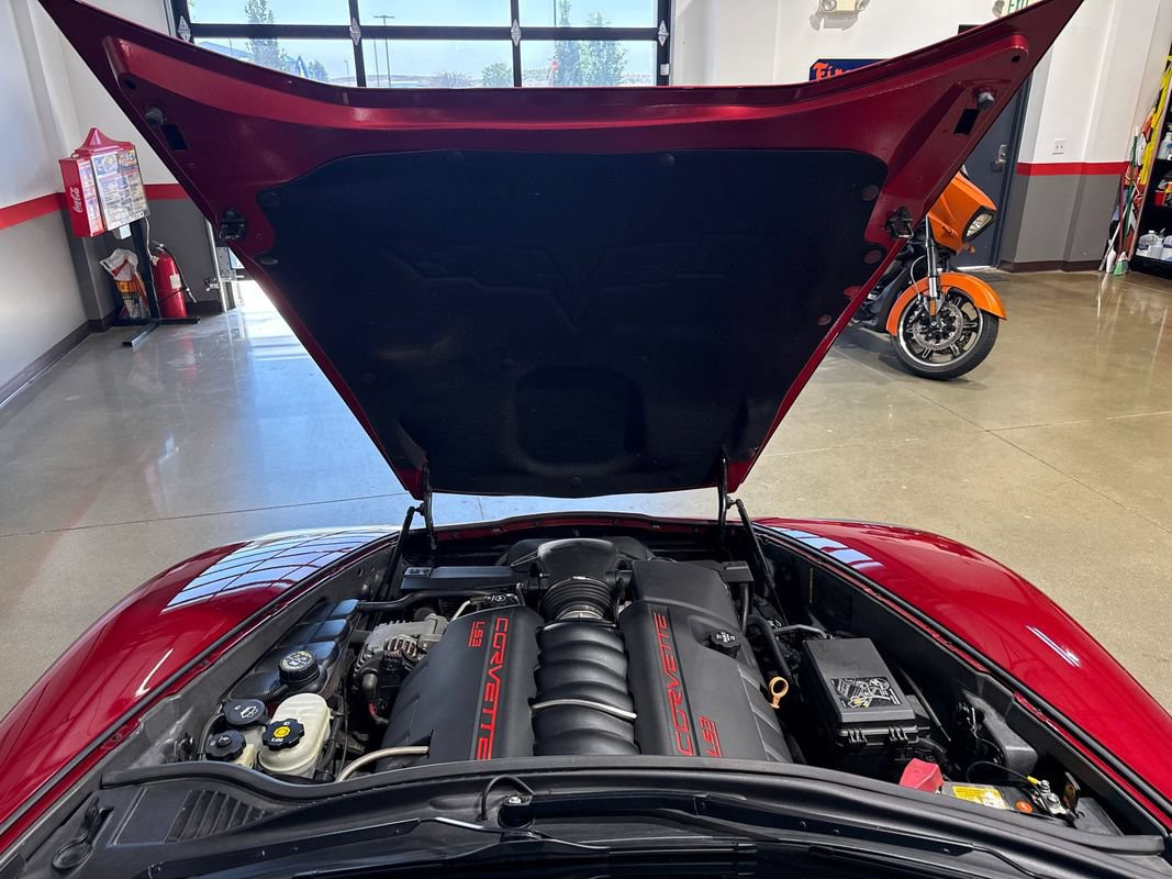 Used 2008 Chevrolet Corvette Convertible w/ Preferred Equipment Group RWD image 62