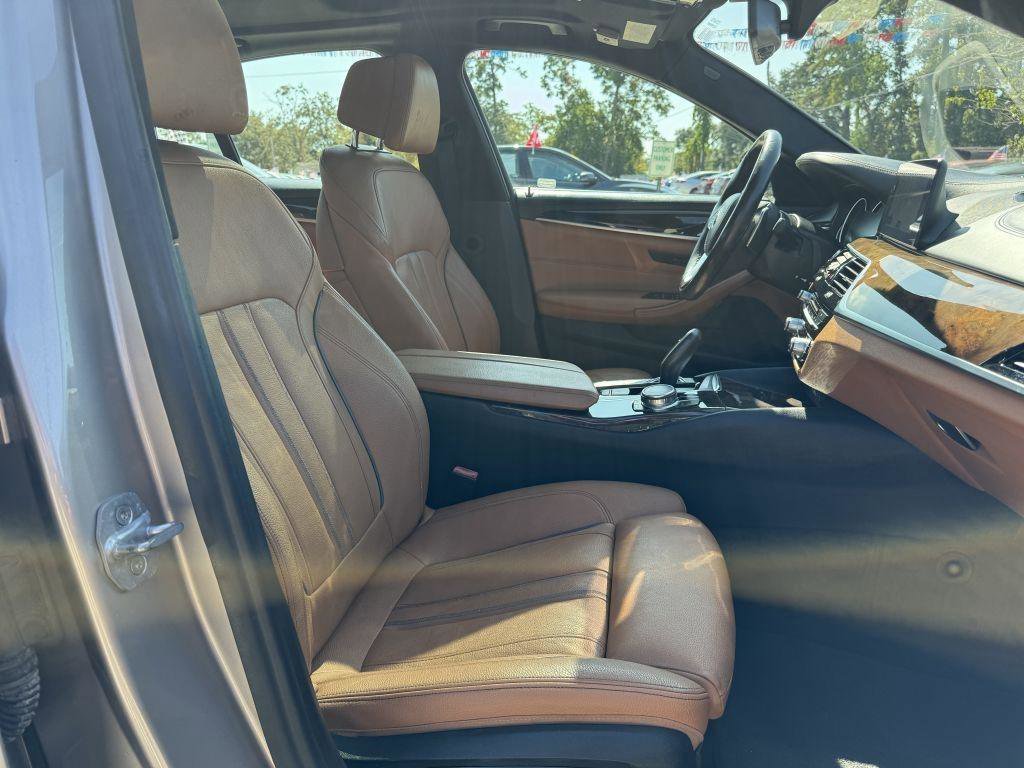 Used 2018 BMW 530i image 14