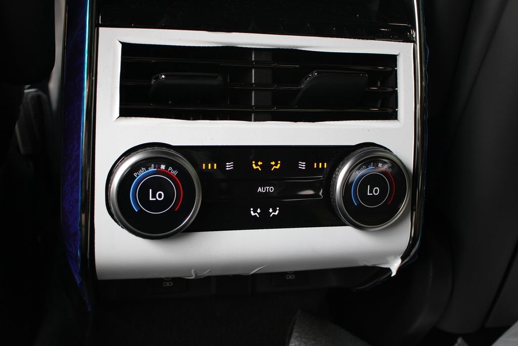 New 2026 Land Rover Range Rover Sport Autobiography Plug-In Hybrid AWD/4WD image 13