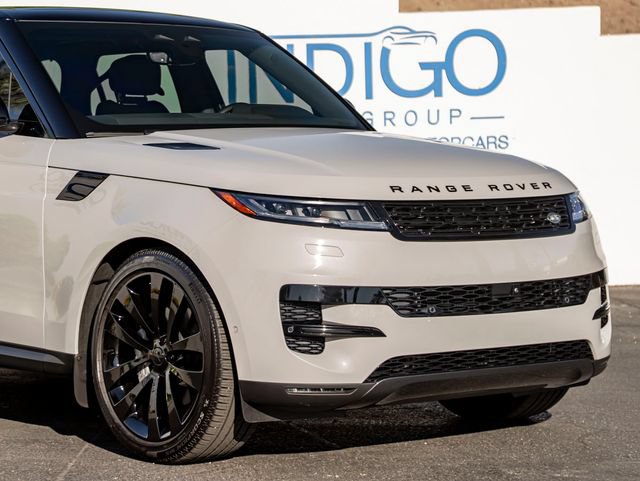 Certified 2026 Land Rover Range Rover Sport SE AWD/4WD image 5