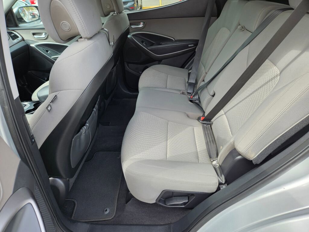 Used 2018 Hyundai Santa Fe Sport FWD image 14