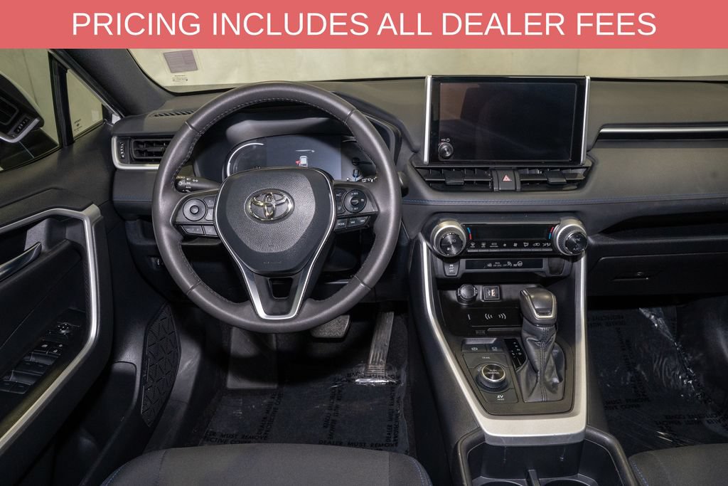 Certified 2024 Toyota RAV4 SE AWD/4WD image 6