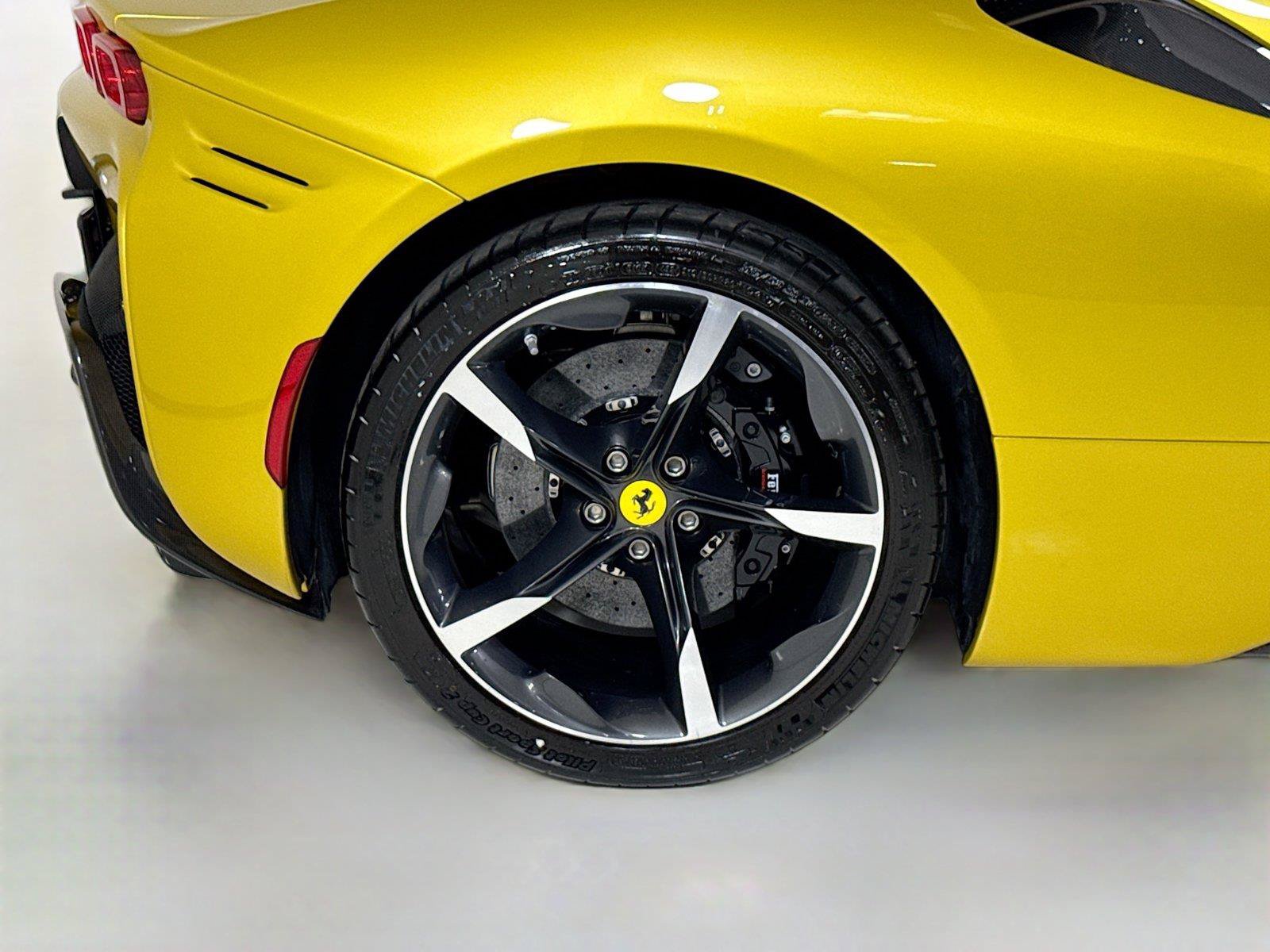 Used 2022 Ferrari SF90 Spider AWD/4WD image 39