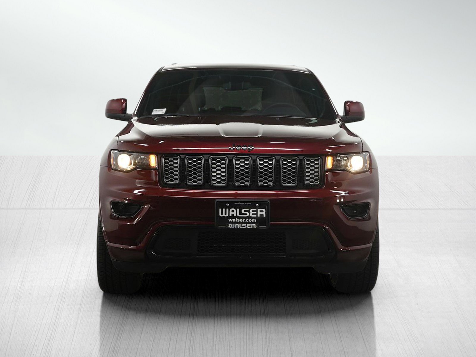 Used 2020 Jeep Grand Cherokee Altitude image 8