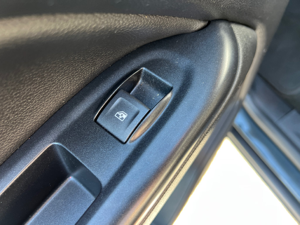 Used 2018 GMC Canyon SLT w/ Driver Alert Package AWD/4WD image 14