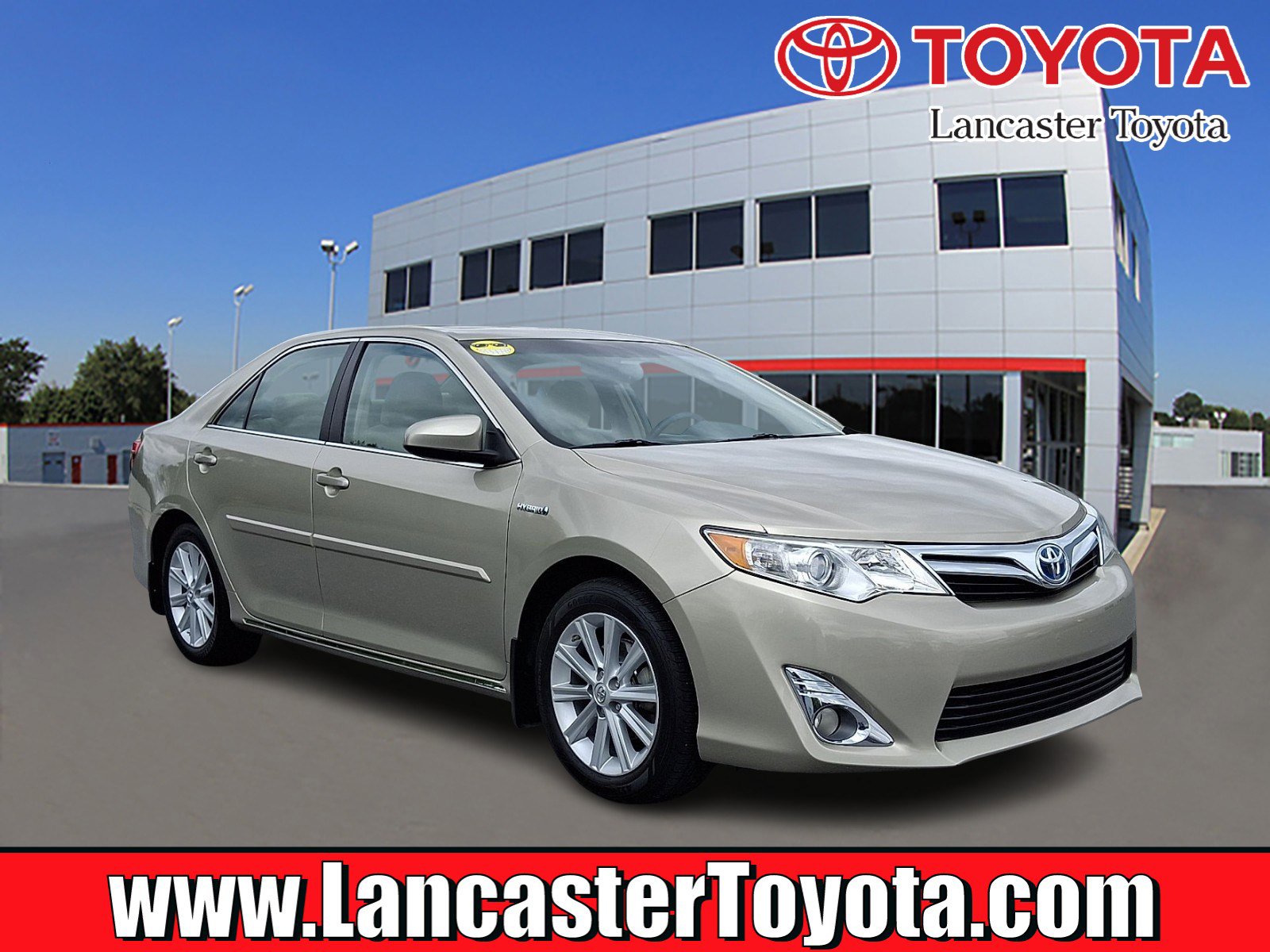 Used 2014 Toyota Camry XLE w/ Leather Package FWD video 1