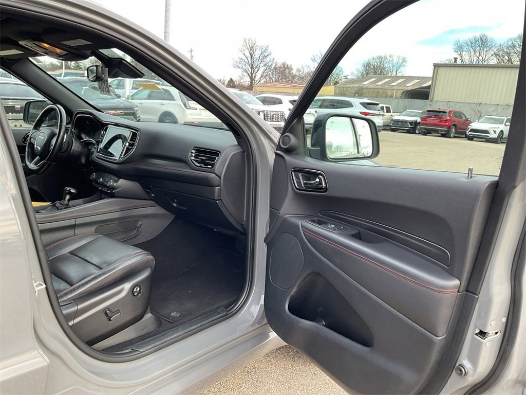 Used 2024 Dodge Durango GT image 19
