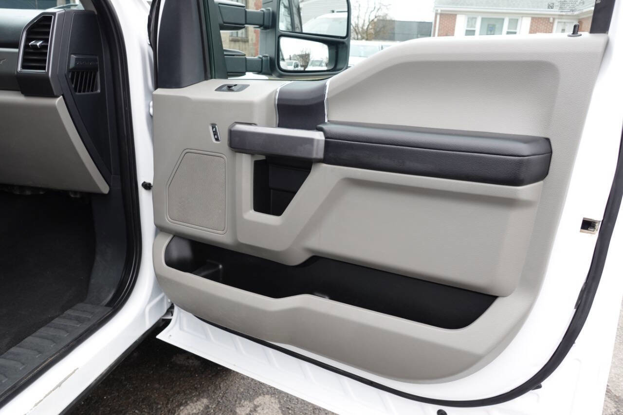 Used 2022 Ford F250 XLT image 30