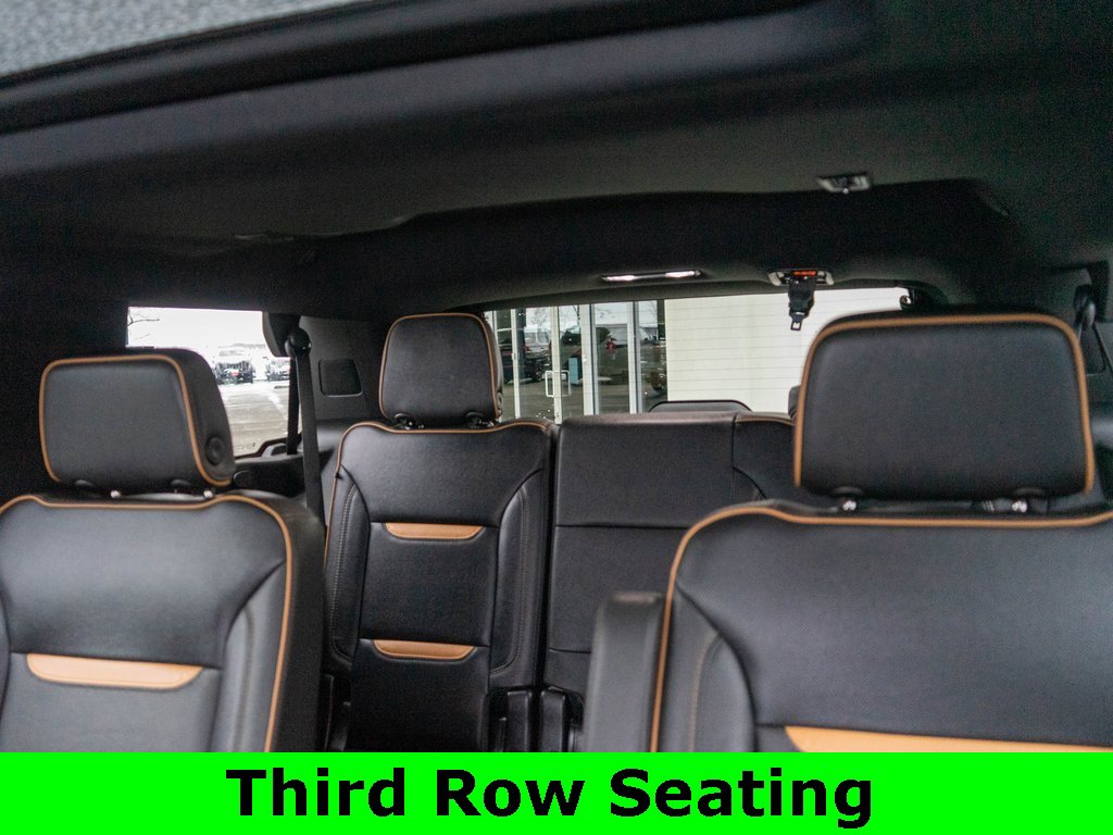 Used 2022 GMC Yukon AT4 w/ Technology Package image 13