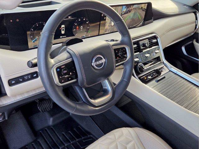 Used 2025 Nissan Armada Platinum Reserve RWD image 12