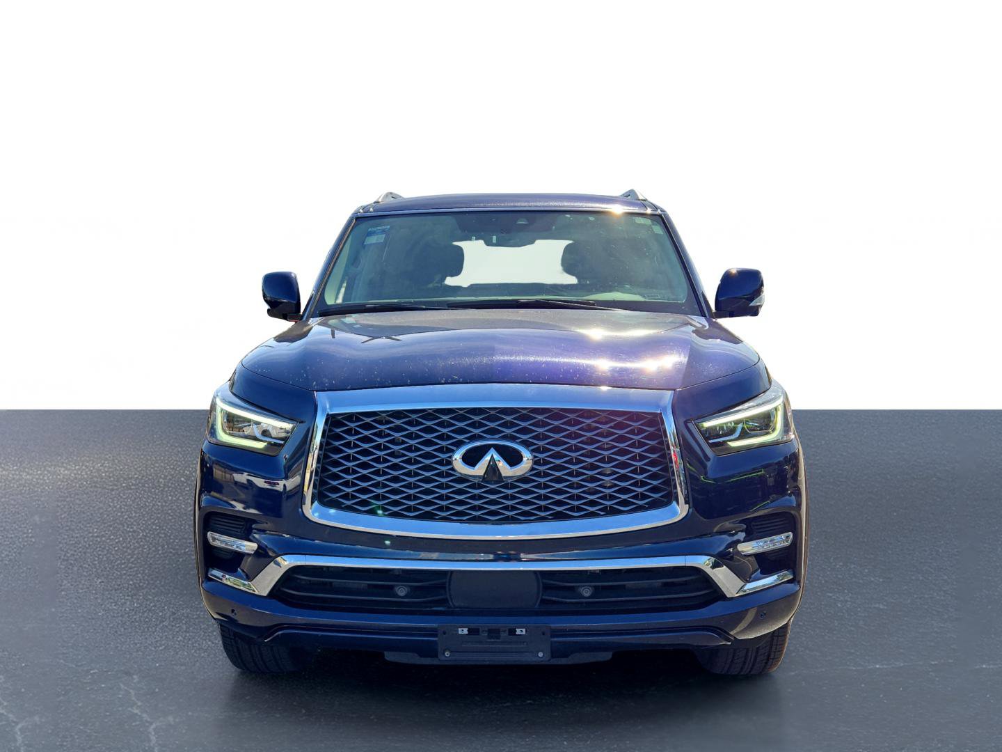 Used 2024 INFINITI QX80 Luxe image 2