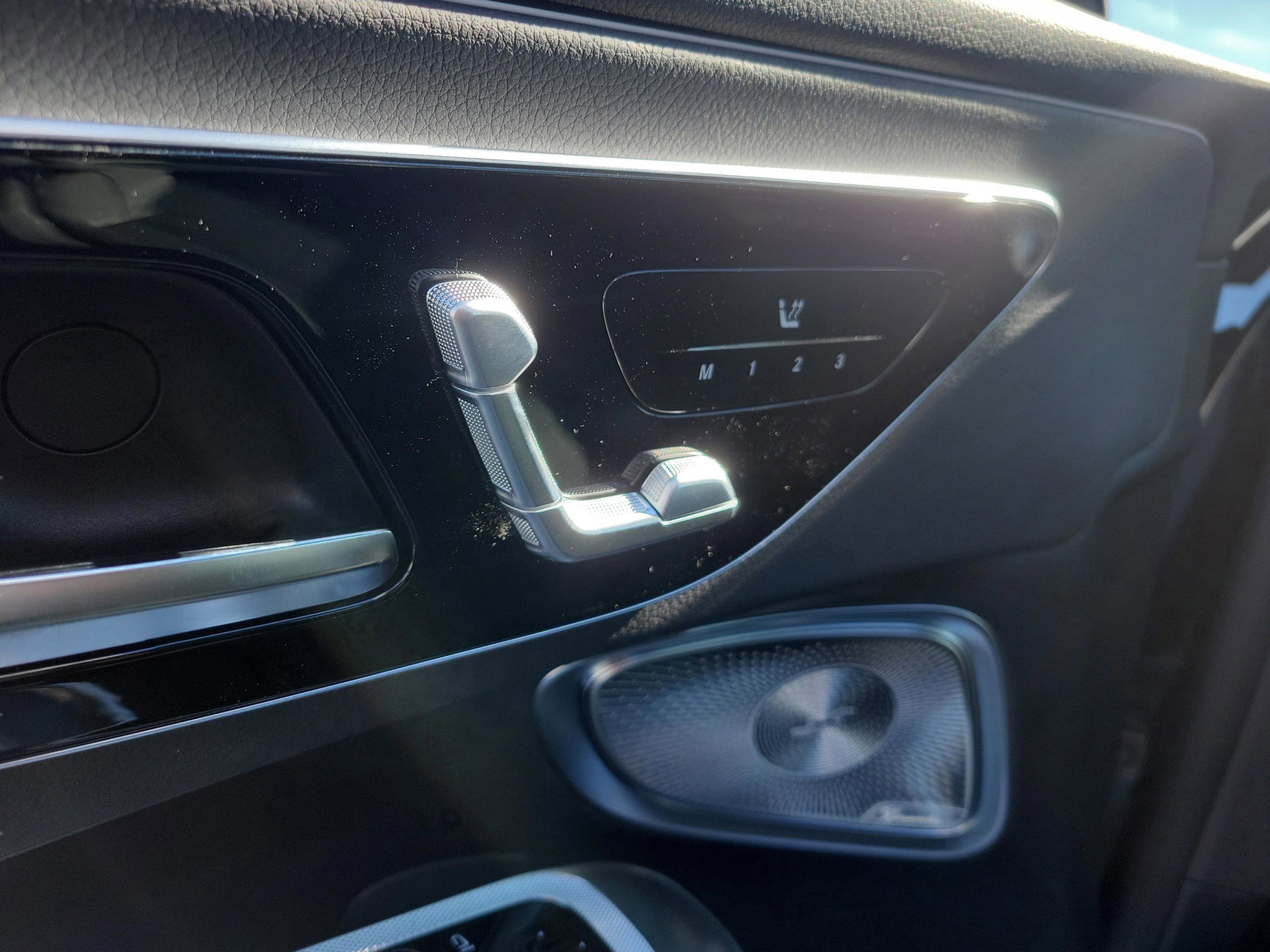 New 2026 Mercedes-Benz CLE 300 4MATIC Coupe image 6