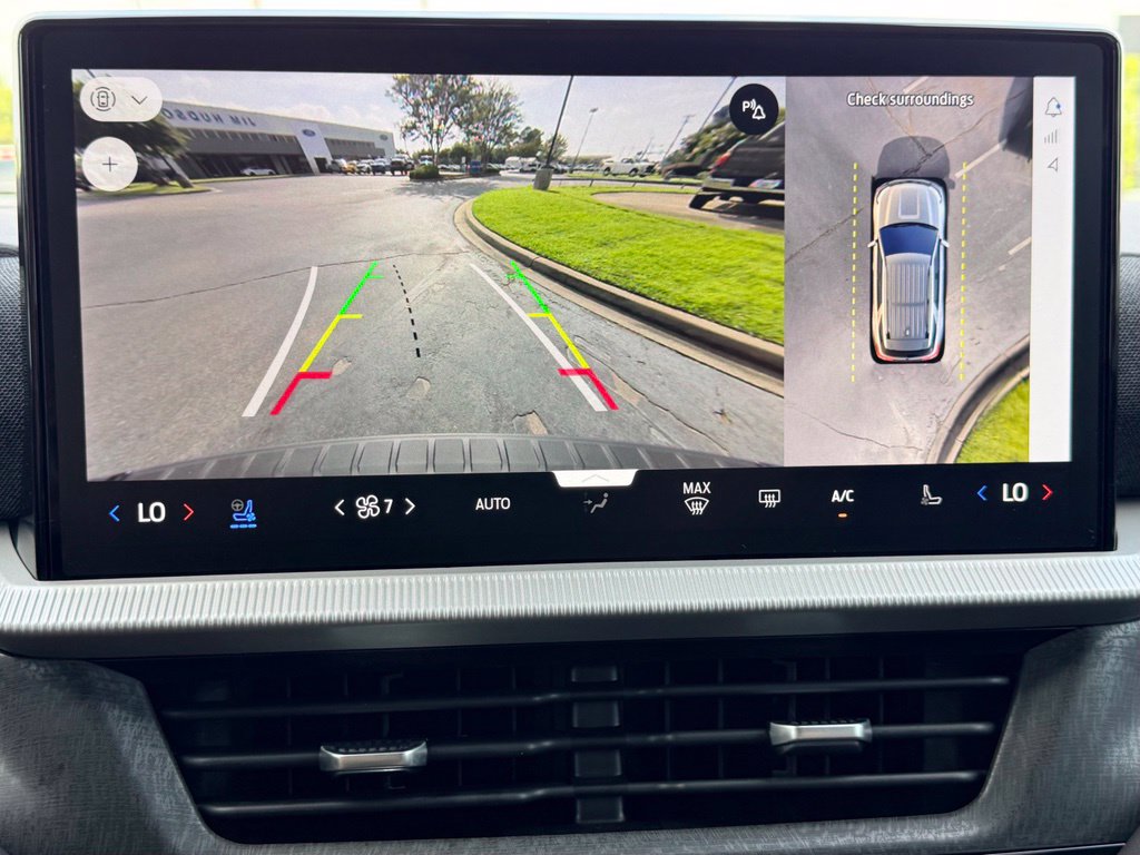 New 2027 Ford Explorer Platinum RWD image 33