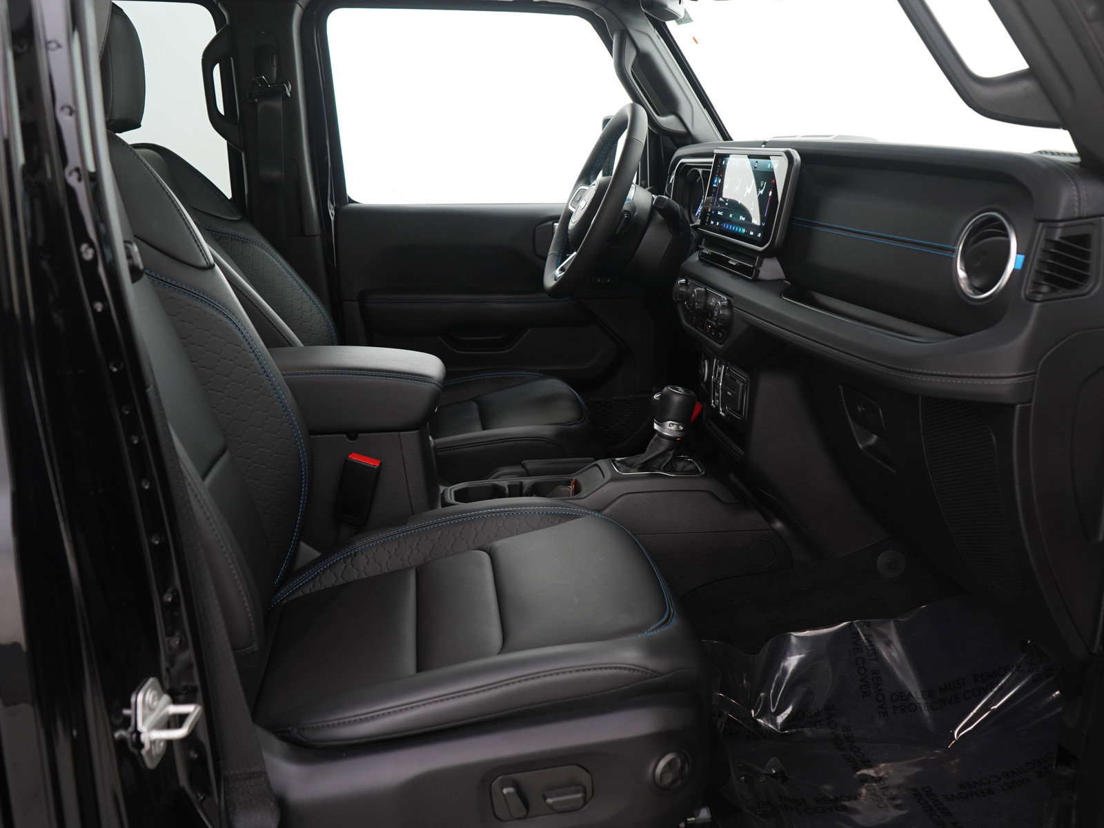 Used 2024 Jeep Wrangler High Altitude image 12