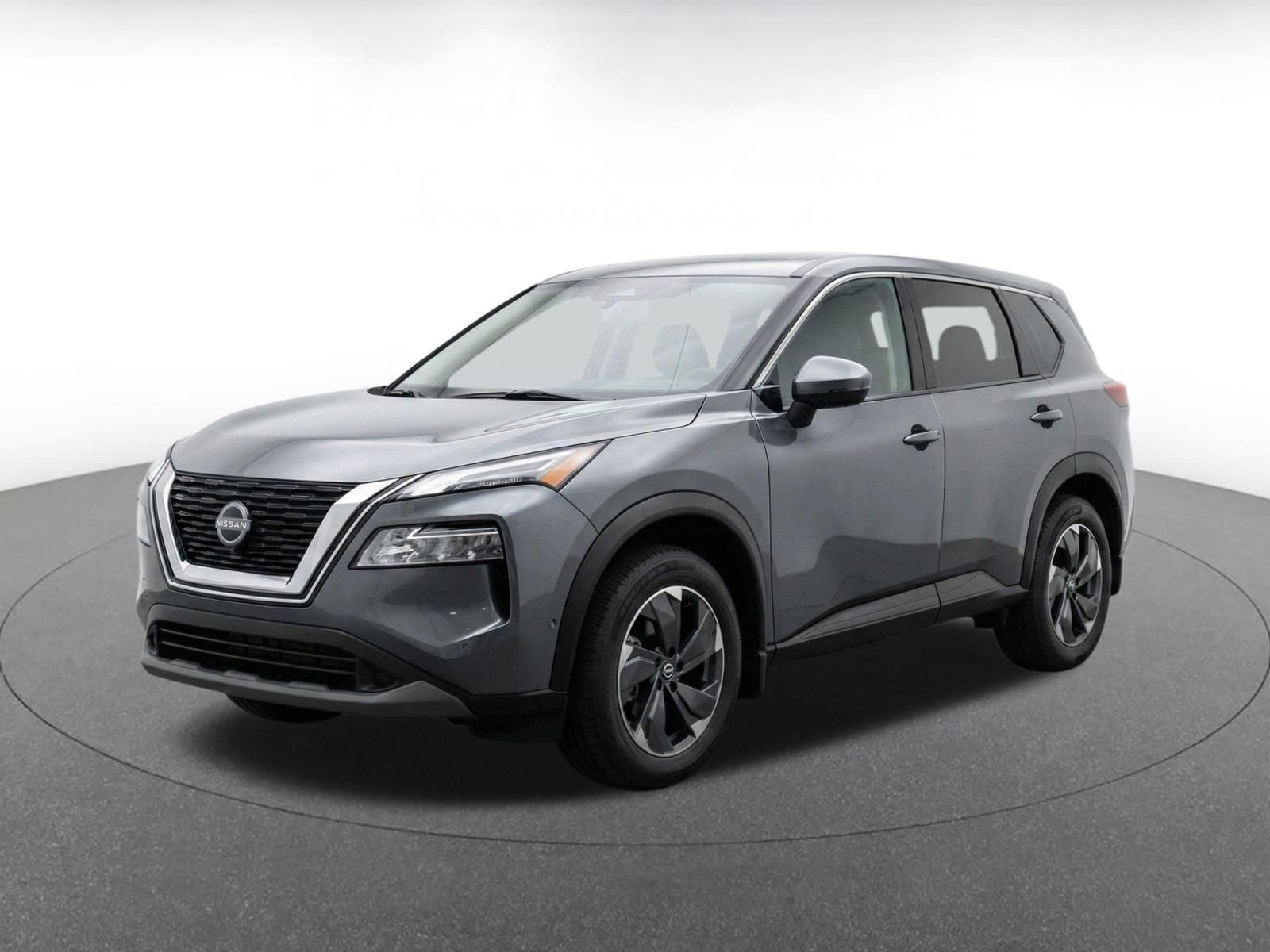 Used 2025 Nissan Rogue SV FWD image 3