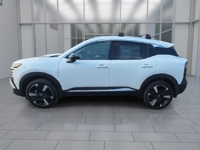 New 2026 Nissan Kicks SR w/ Cold Weather Package AWD/4WD image 5