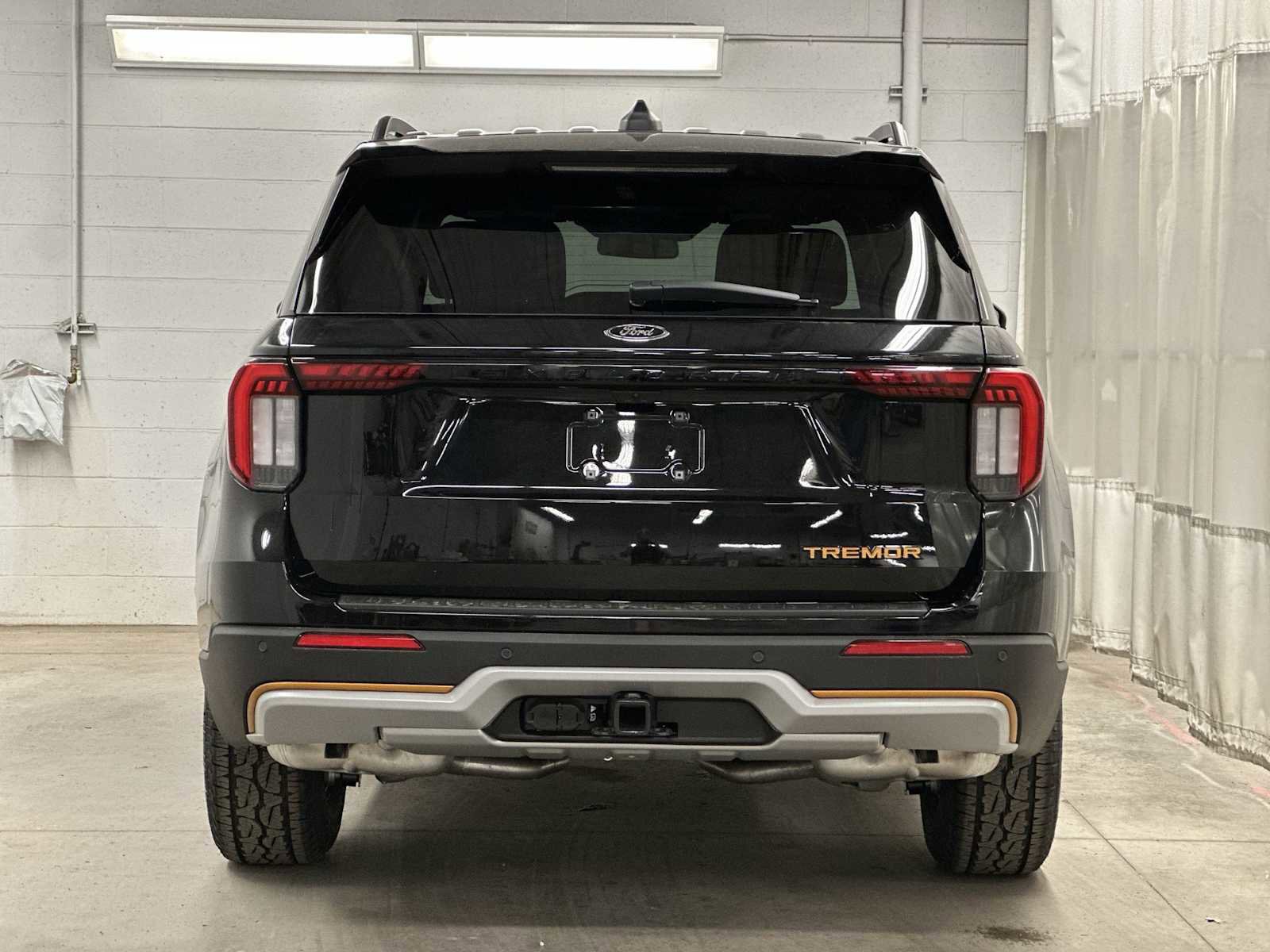 New 2026 Ford Explorer Tremor w/ Tremor Convenience Package AWD/4WD image 4