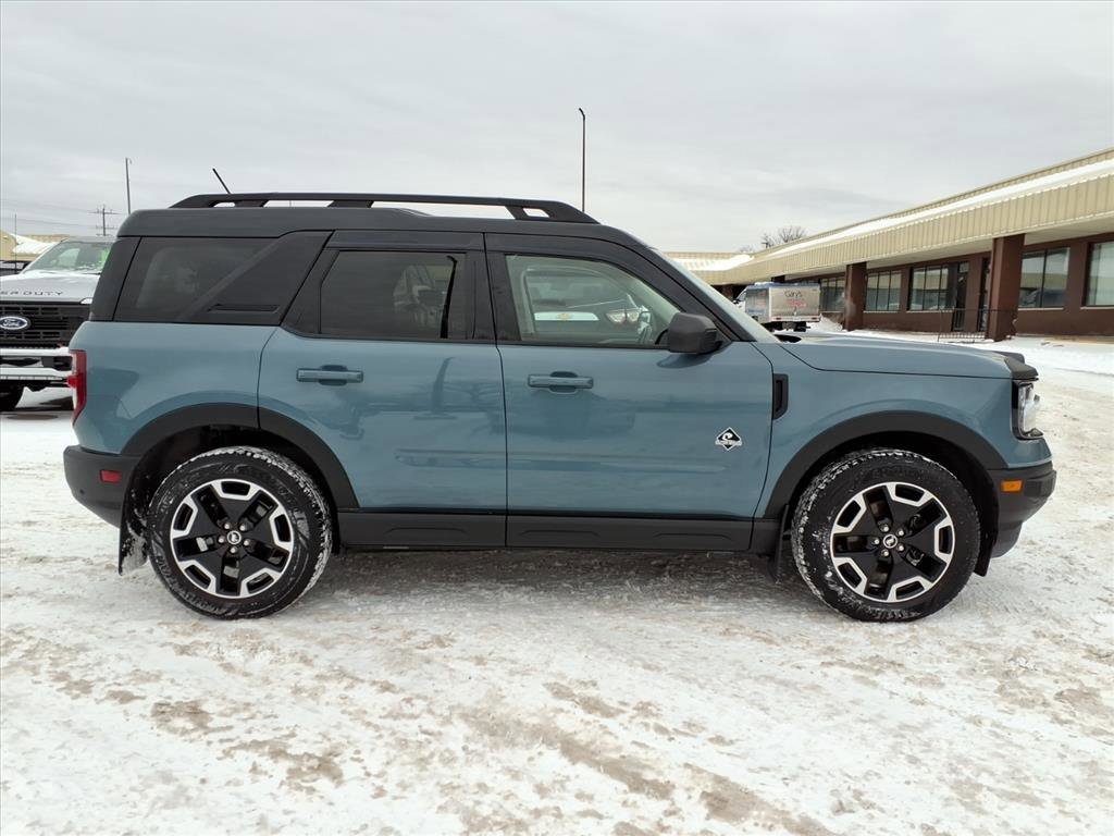 Certified 2022 Ford Bronco Sport Outer Banks w/ Tech Package image 6