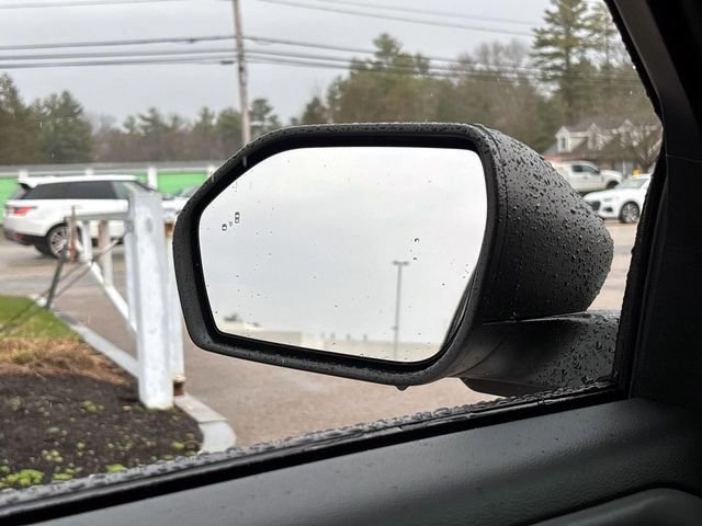 Used 2025 Ford Explorer Active w/ Active Comfort Package image 30