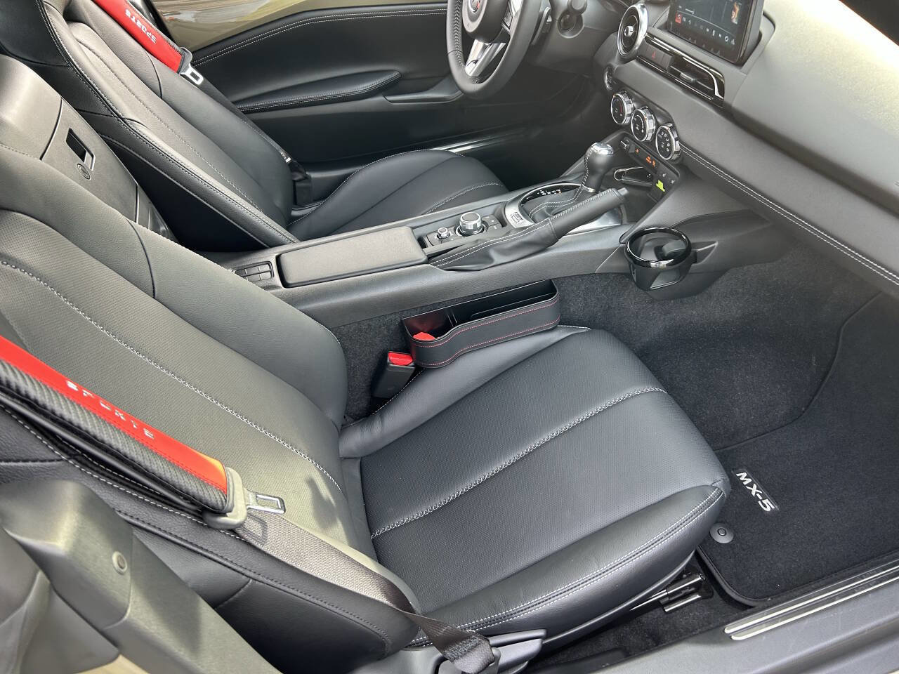 Used 2023 MAZDA MX-5 Miata Grand Touring RWD image 60