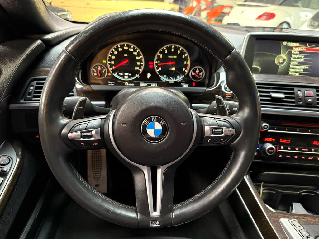 Used 2015 BMW M6 Convertible RWD image 18