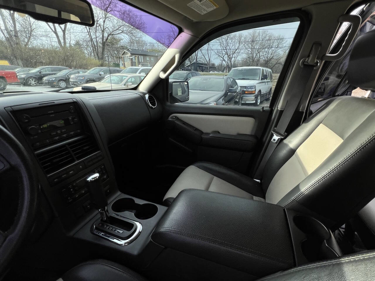 Used 2007 Ford Explorer Sport Trac Limited image 14