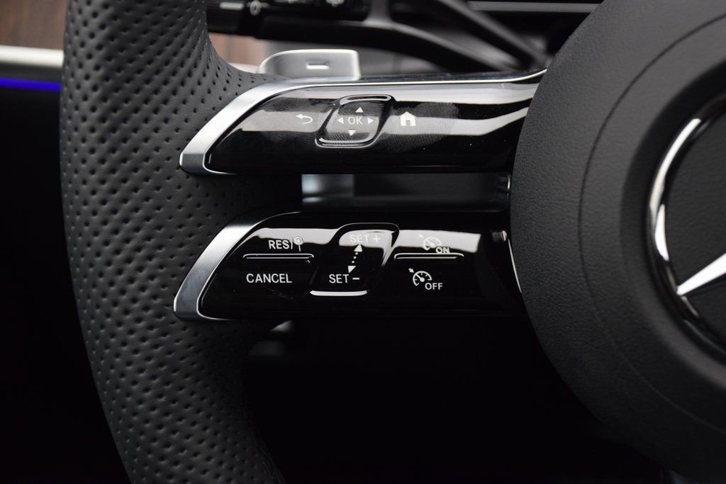 New 2026 Mercedes-Benz GLC 300 image 22