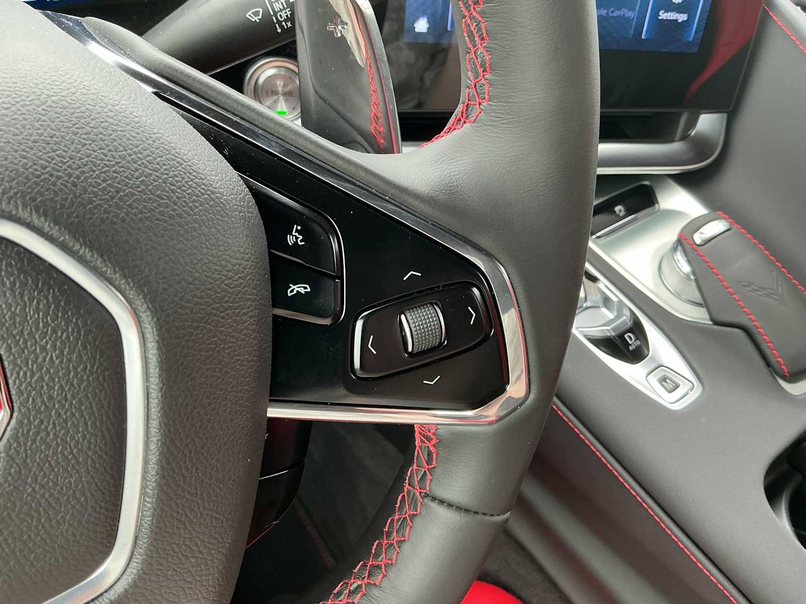 Used 2024 Chevrolet Corvette Stingray Coupe w/ 1LT image 10