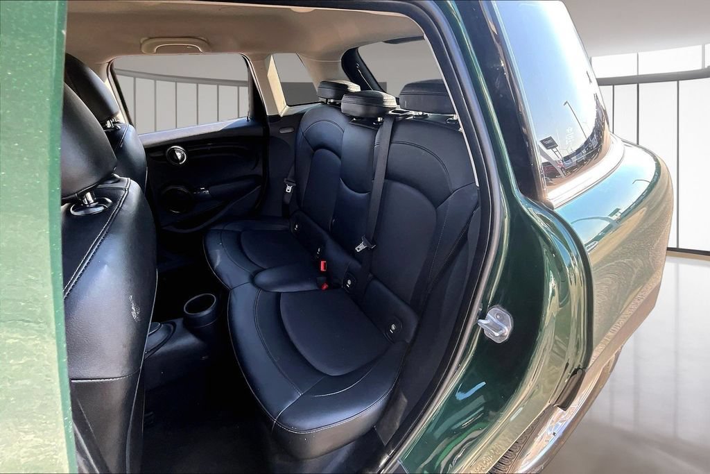 Used 2017 MINI Cooper 4-Door Hardtop FWD image 27
