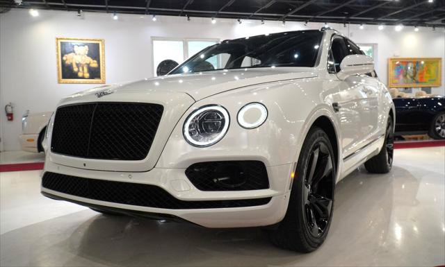 Used 2018 Bentley Bentayga AWD/4WD image 3