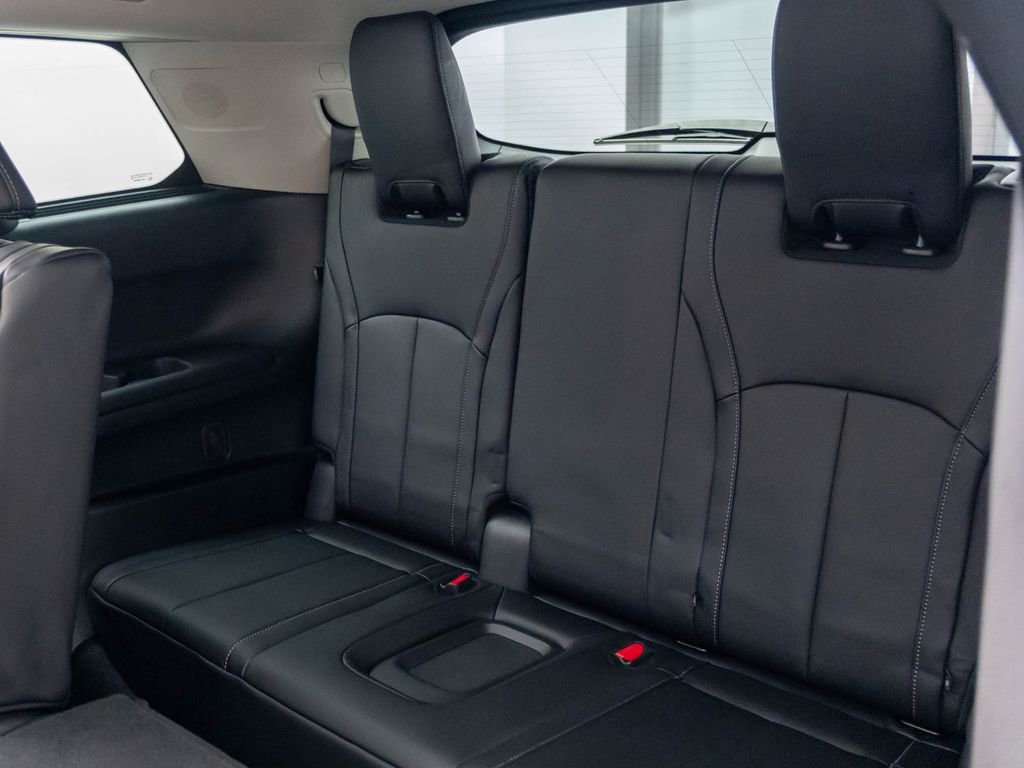 Used 2026 INFINITI QX60 Luxe w/ Cargo Package AWD/4WD image 19