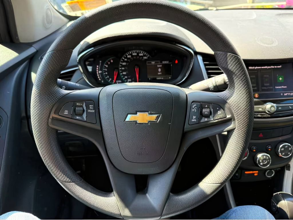 Used 2021 Chevrolet Trax LS w/ Tint and Cruise Package image 13