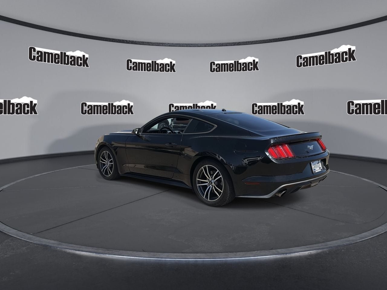 Used 2017 Ford Mustang Premium RWD image 5