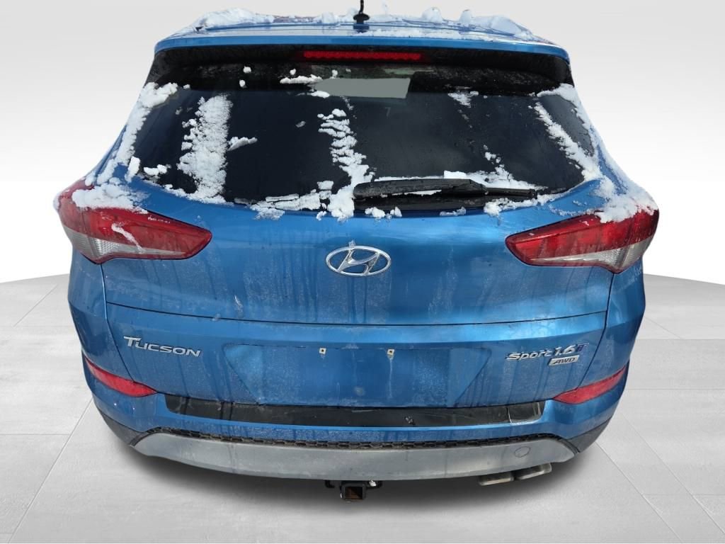 Used 2017 Hyundai Tucson Sport image 7