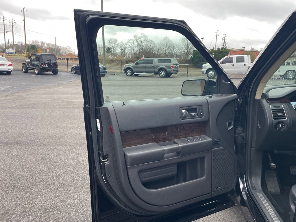 Used 2019 Ford Flex Limited image 11