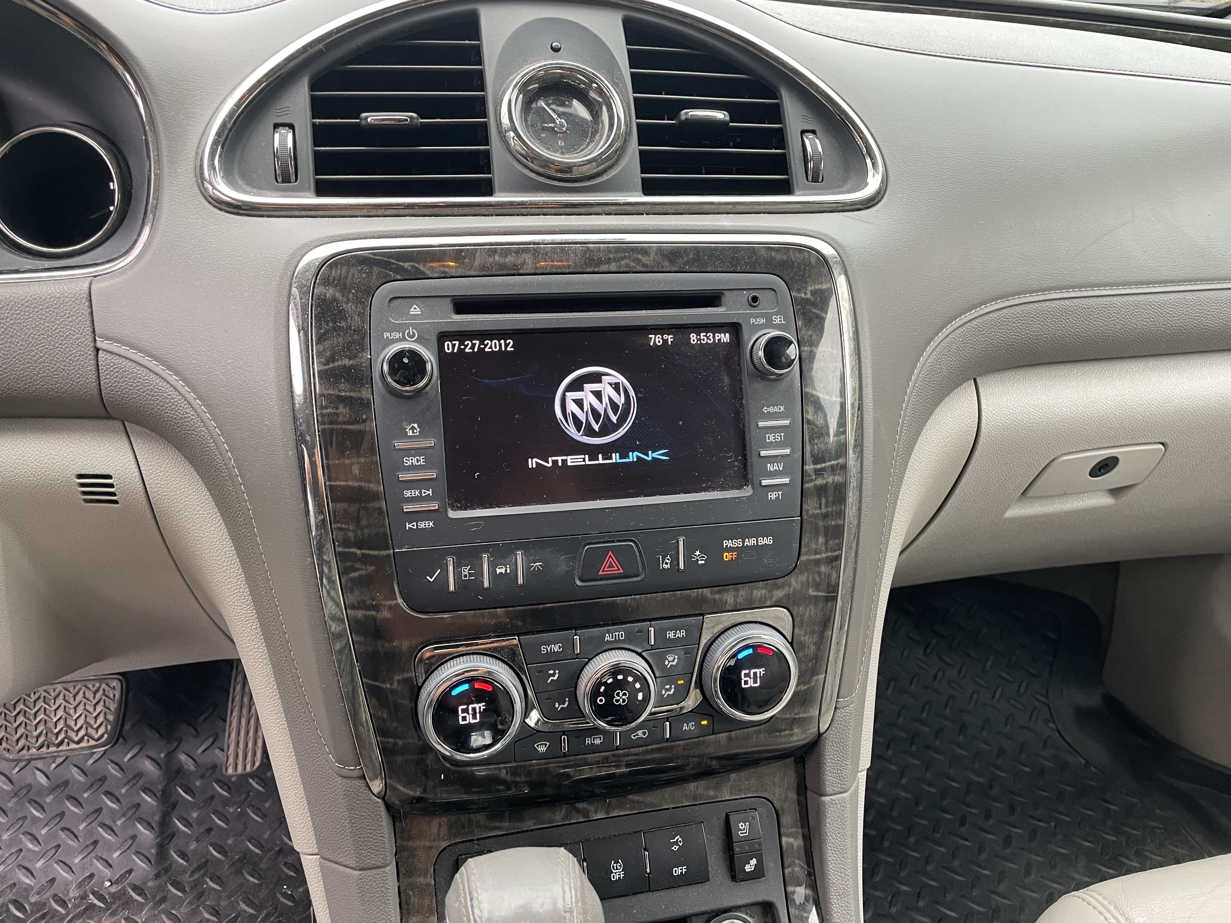 Used 2014 Buick Enclave Premium AWD/4WD image 13
