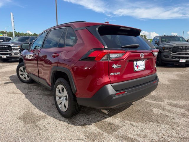 Used 2021 Toyota RAV4 LE FWD image 9
