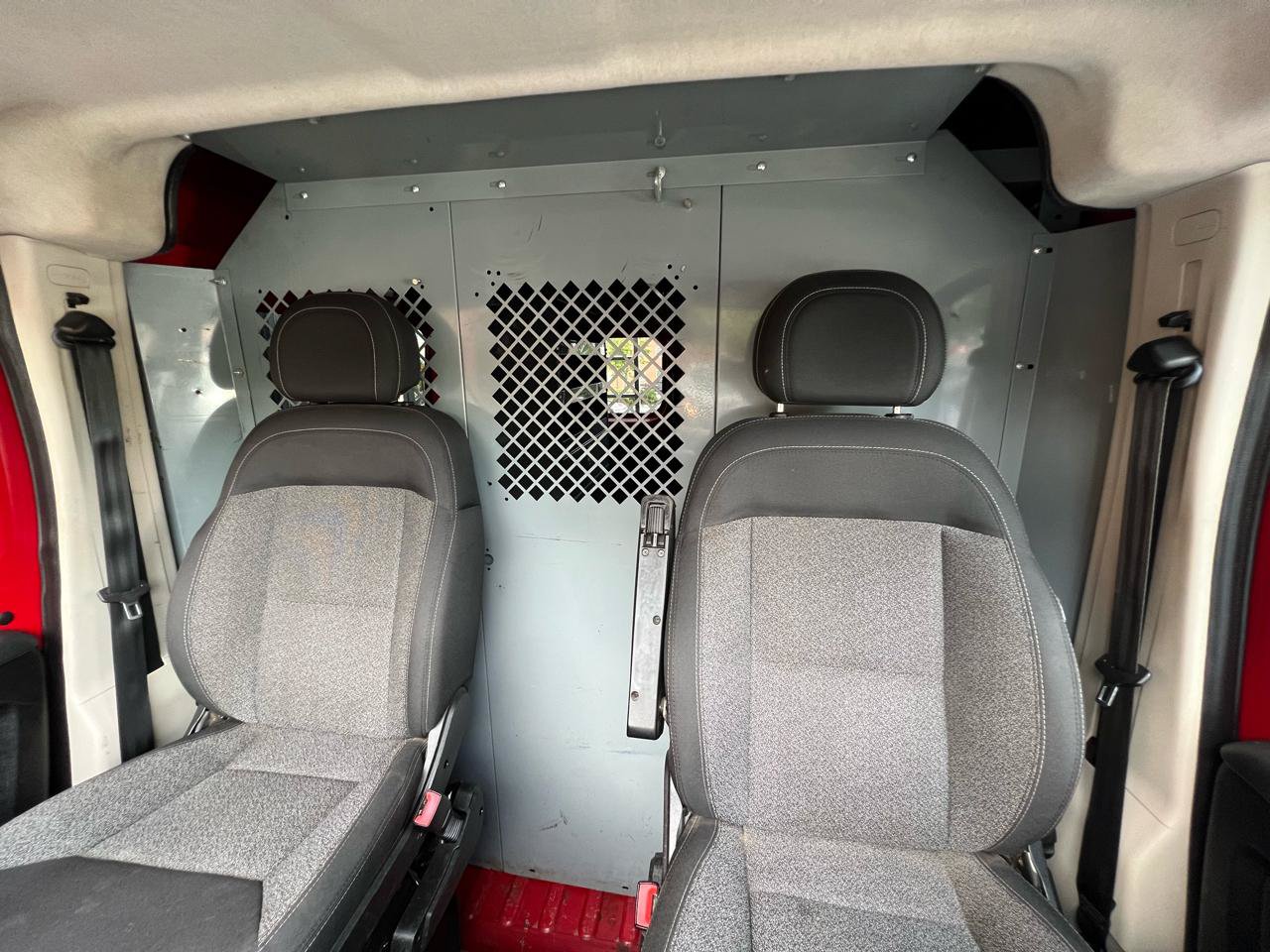 Used 2017 RAM ProMaster 2500 w/ Mopar Trailer Tow Group FWD image 22