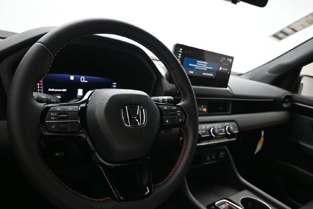 New 2026 Honda Pilot Sport image 10