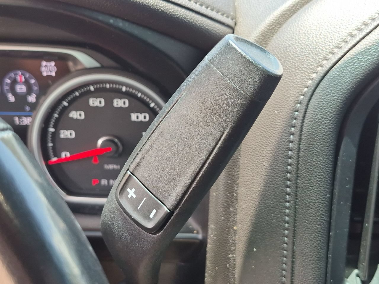 Used 2020 Chevrolet Silverado 1500 High Country w/ Technology Package AWD/4WD image 15