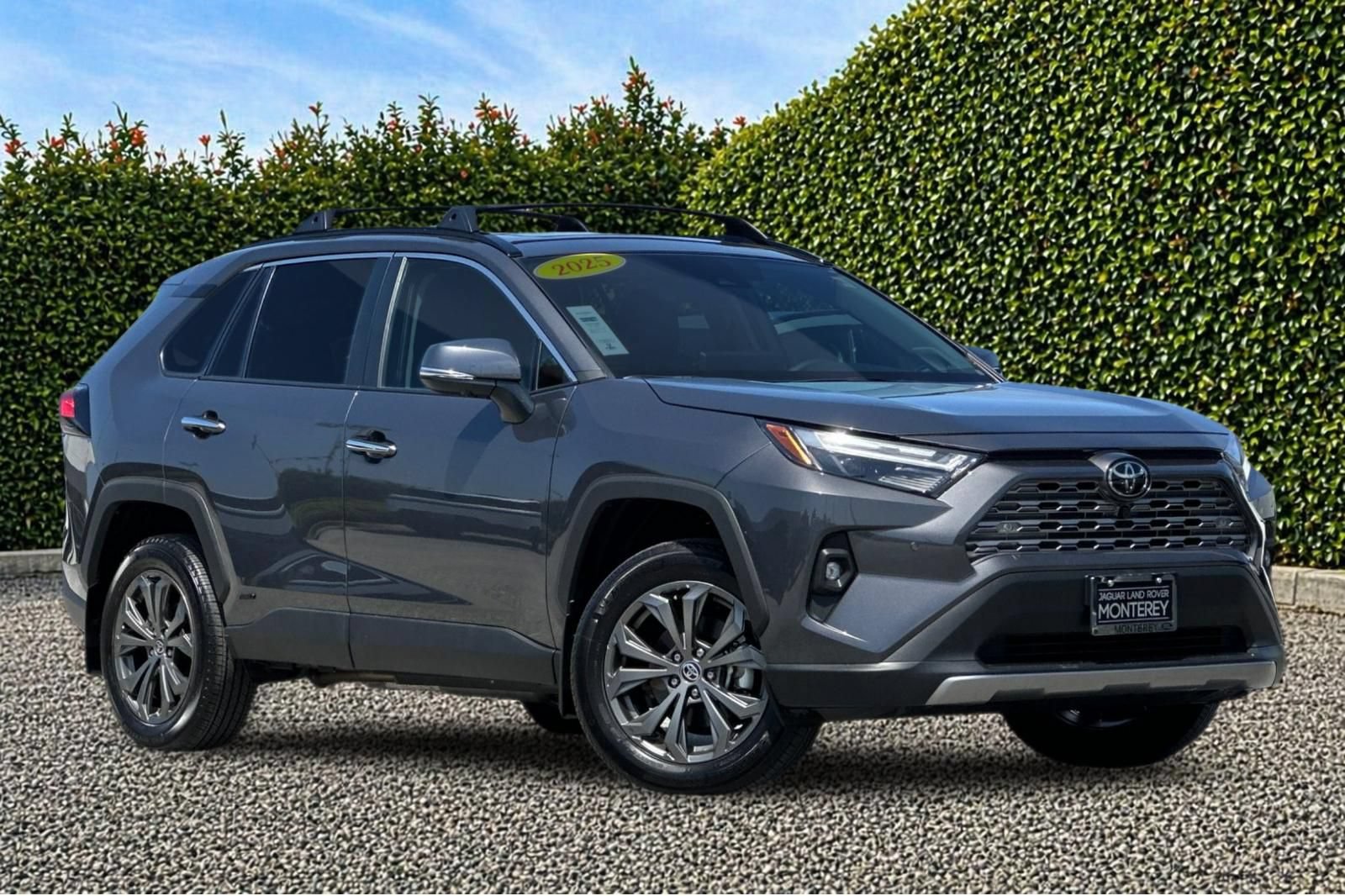 Used 2025 Toyota RAV4 Limited w/ Advanced Technology Package AWD/4WD image 2