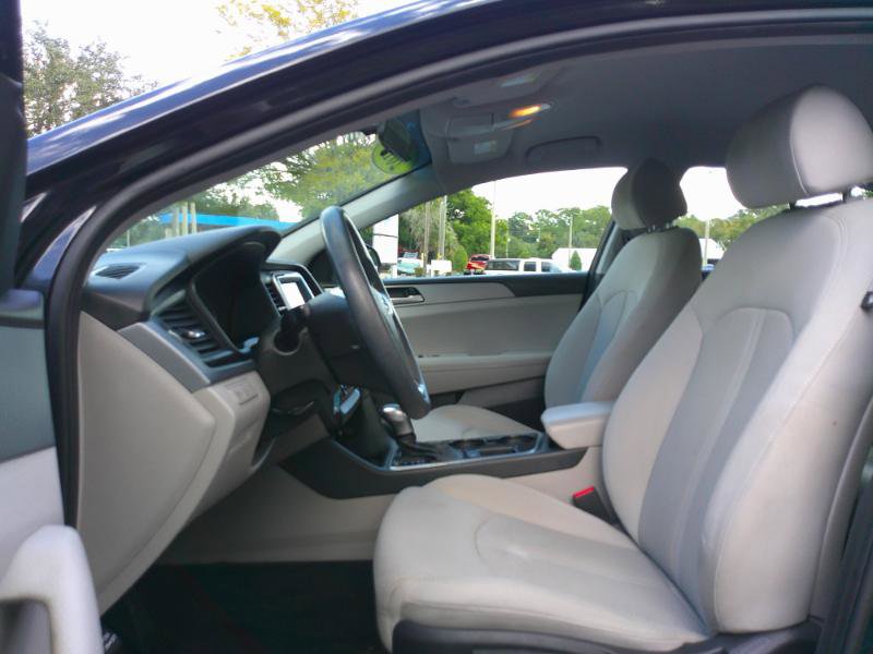 Used 2018 Hyundai Sonata SE image 12
