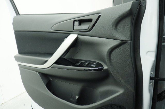 New 2026 Mitsubishi Eclipse Cross LE AWD/4WD image 15
