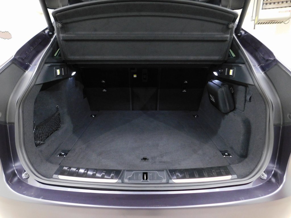 Used 2024 Jaguar F-PACE SVR image 87