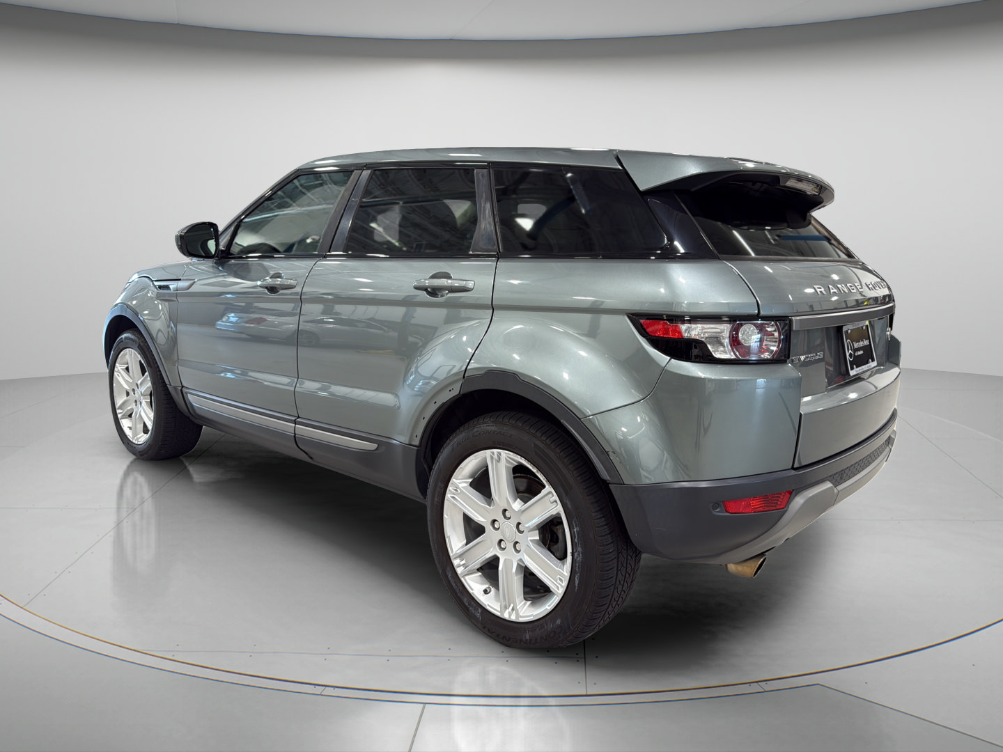 Used 2015 Land Rover Range Rover Evoque Pure Plus AWD/4WD image 3